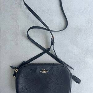 Coach Black Crossbody Bag Sleek Minimalist Design